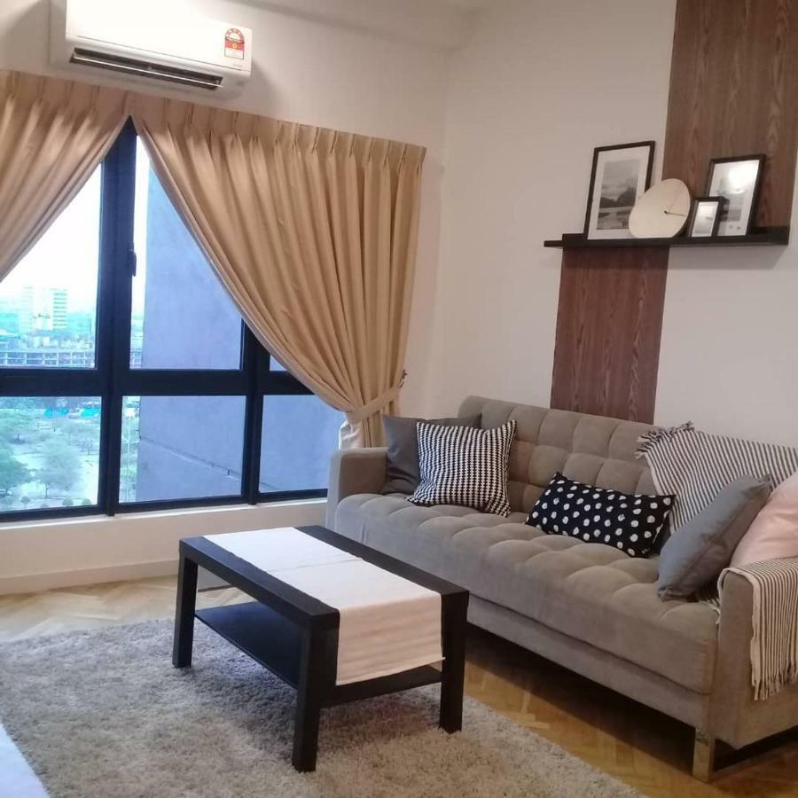 Adore Homestay@Emira Seksyen 13 Shah Alam, Msu, Stadium, Aeon Mall Exteriér fotografie